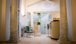 LES BAINS DU TEMPLE - Photo 2