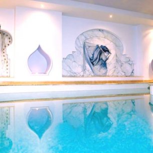 LES BAINS DU TEMPLE