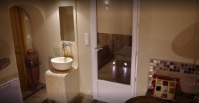 LES BAINS DES 5 AVENUES - Photo 2